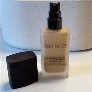 Laura Mercier foundation
